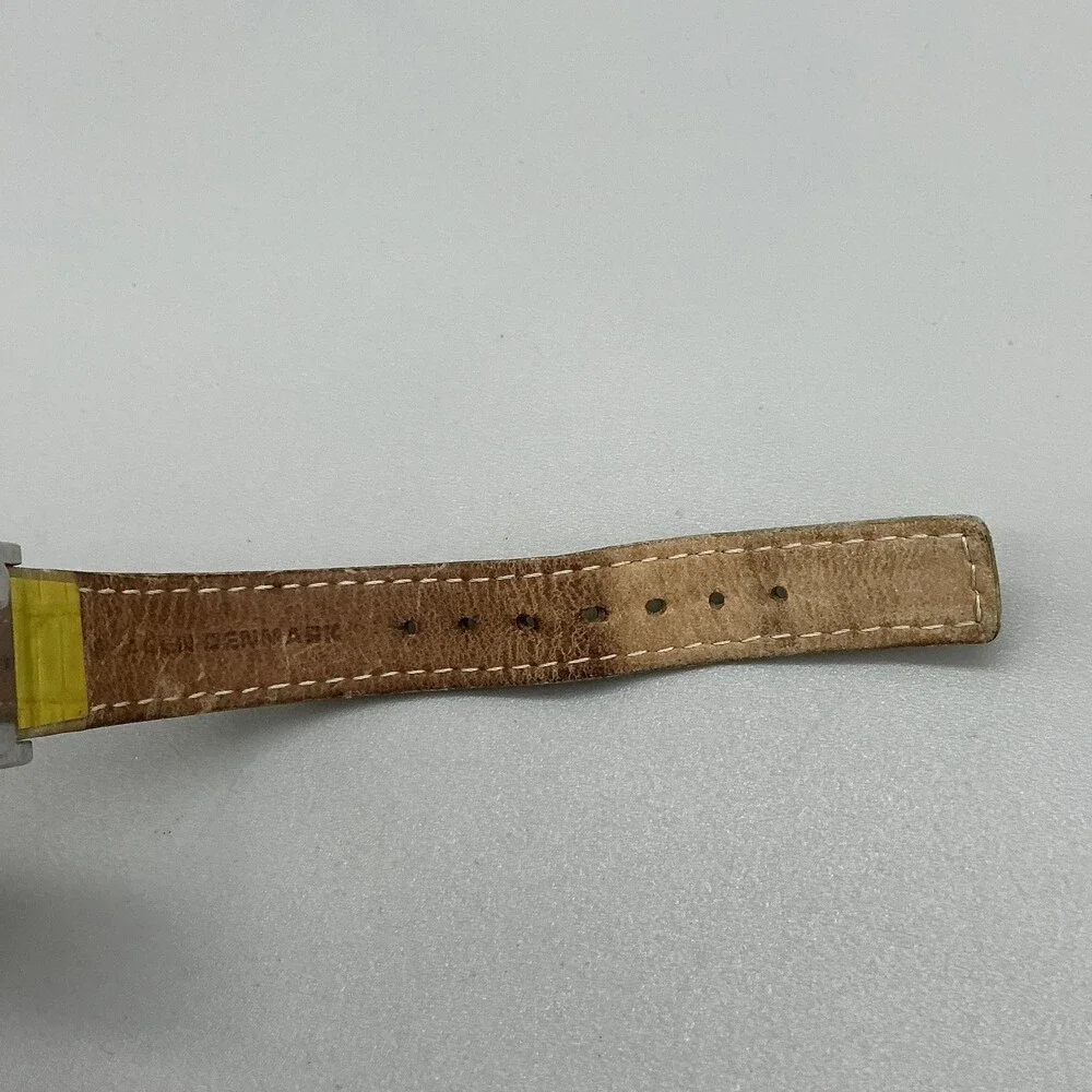 Skagen 528SSLE8A Womens Watch 20mm White Dial Yellow Leather Dress New Battery